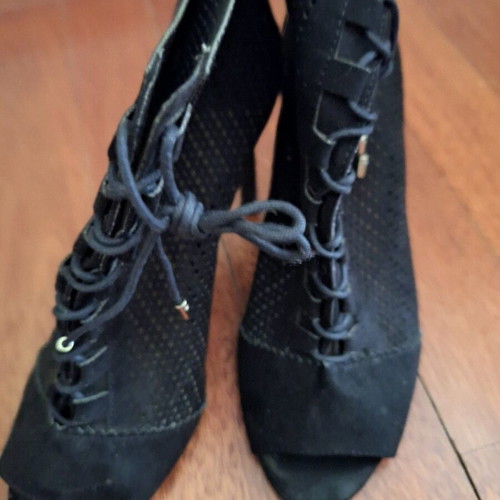 Stradivarius women's sandals used, heel height 10 cm