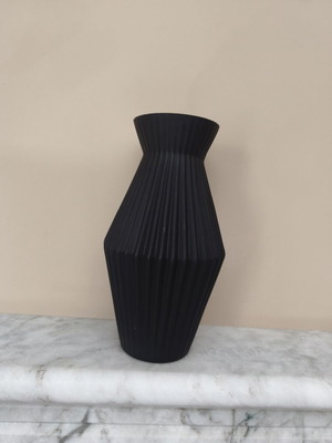 Black glass vase