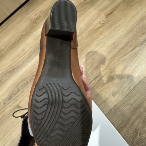 Esthissis leather brown shoes size 38