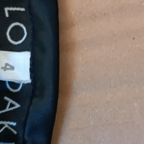 Veloudakis women's satin skirt like new, black