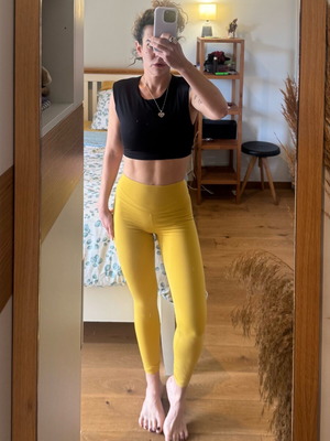 Oysho Comfortlux Leggings XS Yellow New