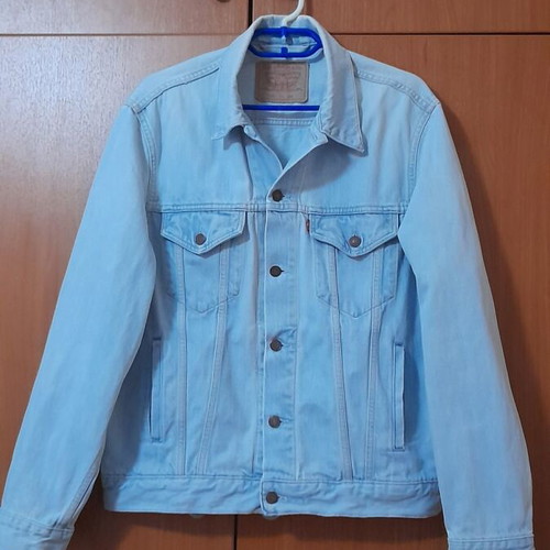 Levi's 70503 04 vintage denim jacket, size L, light blue