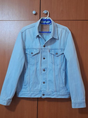 Levi's 70503 04 vintage denim jacket, size L, light blue