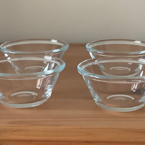 IKEA glass bowls set of 4 used, 12 cm diameter