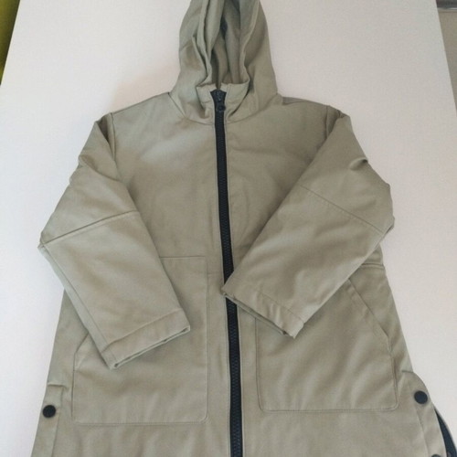 Zara jacket for girl 7 years like new, green, thin