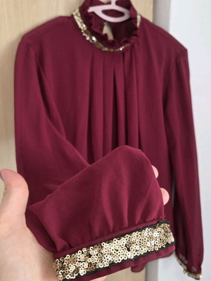 Evening blouse like new size medium with sequins on neck and sleeves