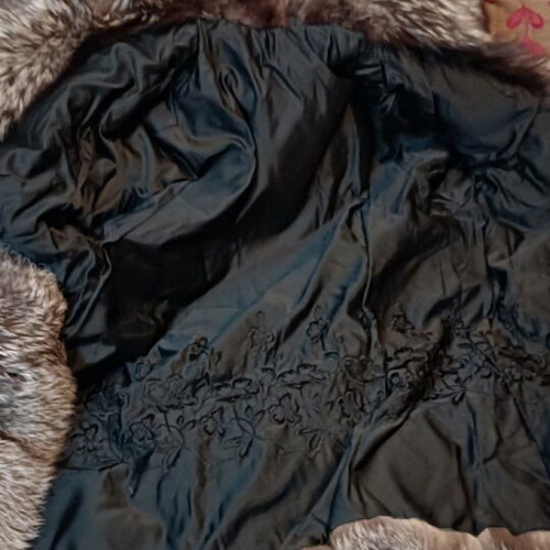Genuine fox fur new, size medium to large, beige brown