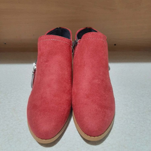 Red ankle boots size 36 new
