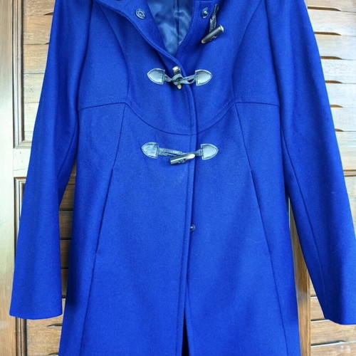Benetton Montgomery wool coat purple like new, size S