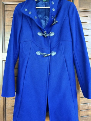 Benetton Montgomery wool coat purple like new, size S