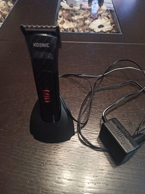 Koenic KTB200 beard trimmer used