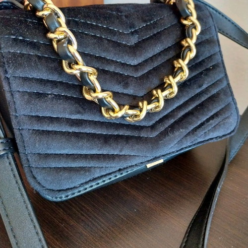 Carpisa evening bag new with zipper and card slots