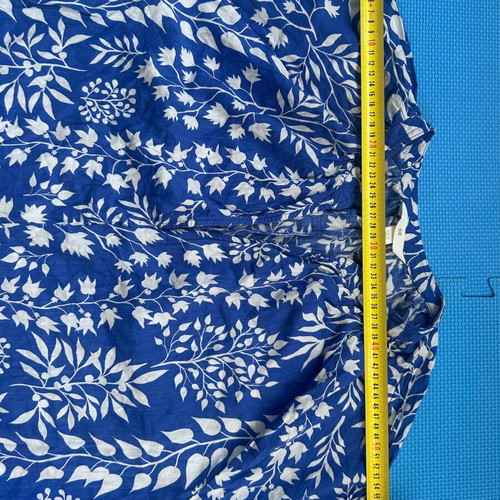 H&M Blue and White Floral Kaftan Dress Size XL like new