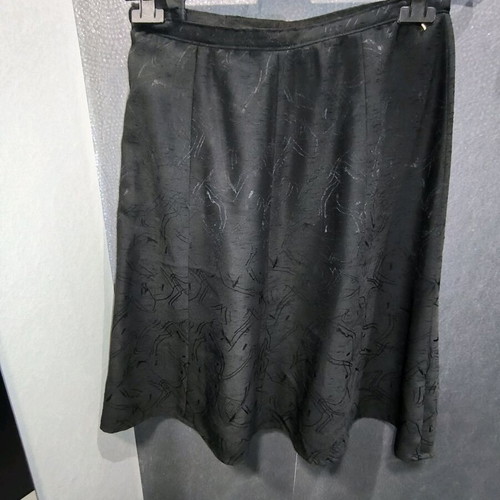 Vintage customized skirt with textured fabric and abstract print, like new