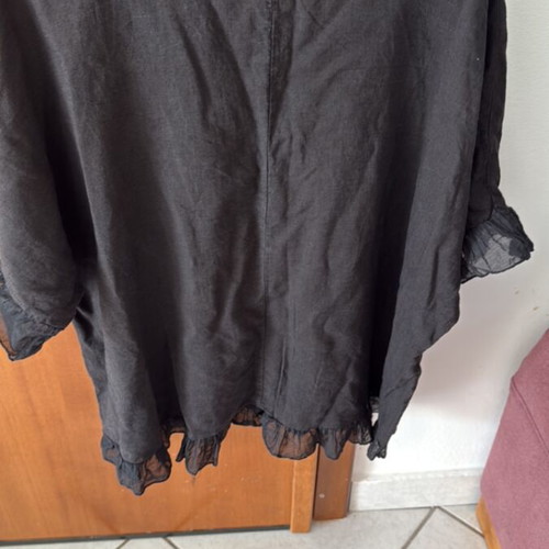 Linen blouse black one size like new