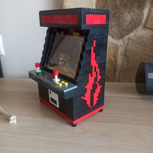 Street Fighter Cabin with Blocks New