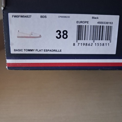 Tommy Hilfiger women's black espadrilles like new, size 38