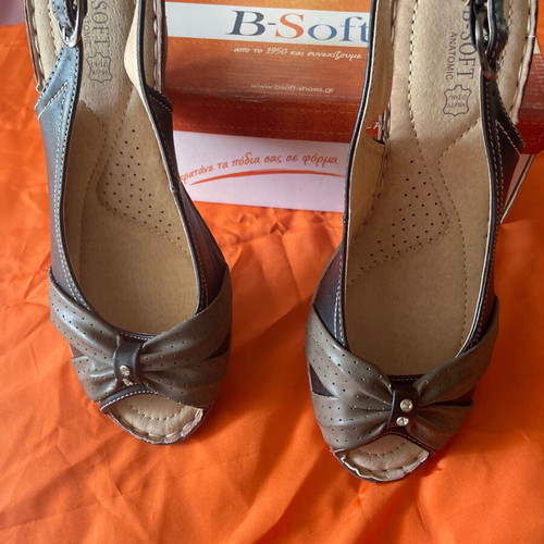B-Soft platform shoes new size 41 leather orthopedic comfortable