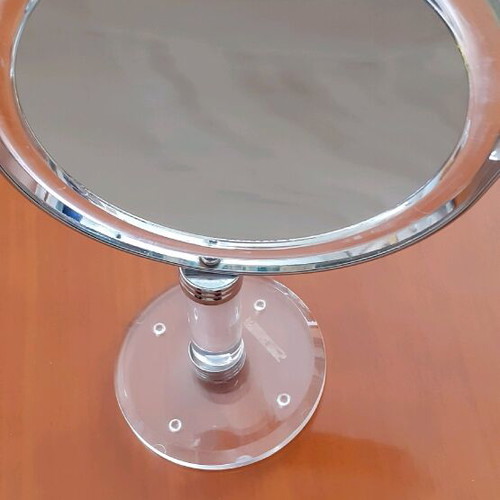 Double-sided mirror used, ×10 magnification
