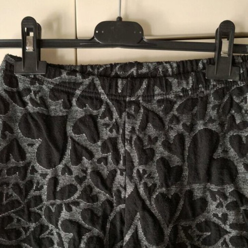 Women's leggings with heart pattern like new, sizes S/M, black and gray