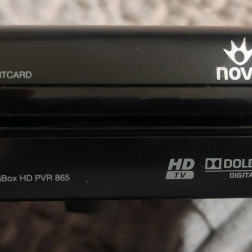 PVR Nova decoder like new with 320GB disk and free router