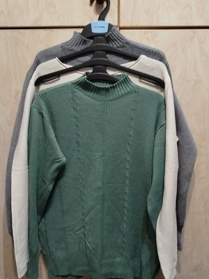 3 knitted sweaters like new, medium-large, made in Italy