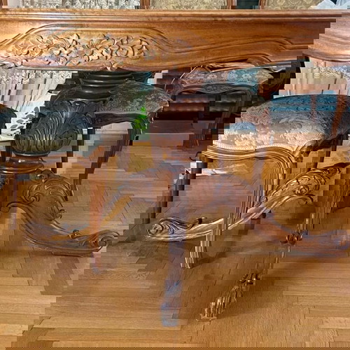 Έπιπλα εποχής σε εξαιρετική κατάσταση, σετ