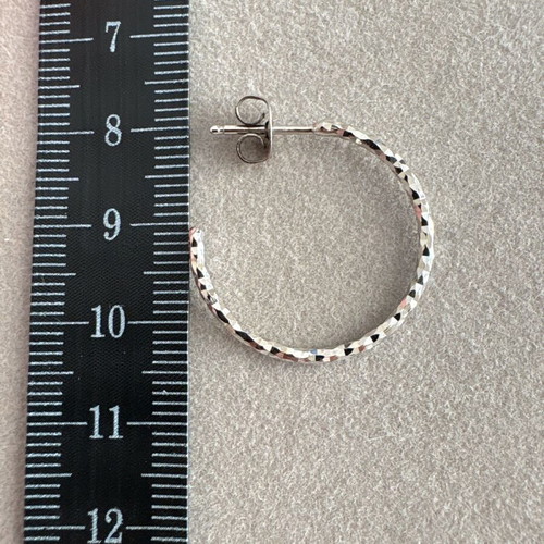 Hammered hoop earrings like new, silver, 2.5 cm