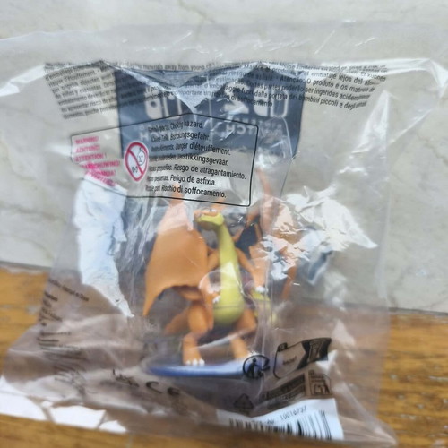 Pokemon Charizard Y figure new, sealed
