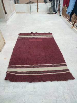 Wool rug used 2.55x1.65