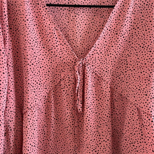 Pink crop blouse like new, Shein, size XL, pink