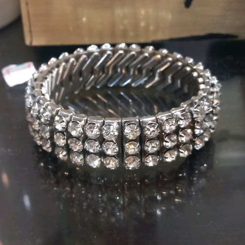 Branded bracelet used, impressive