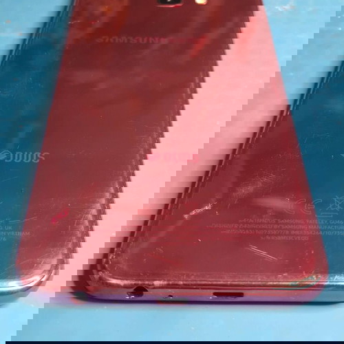 Samsung Galaxy J4+ 2/32 με ραγισματα
