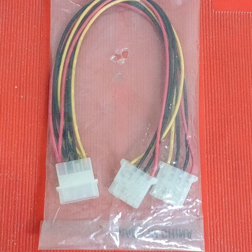 Molex 4pin power cable male to dual 4pin female, 30 cm, new