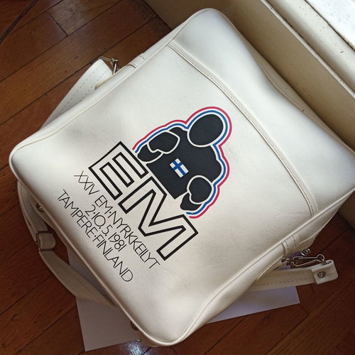 Boxing bag from Finland tournament May 1981 like new collectible