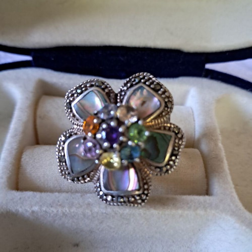 Silver ring with mother pearl and semiprecious stones size 17 like new