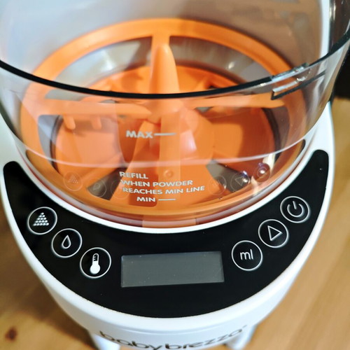 Baby Brezza automatic formula maker like new with box and accessories