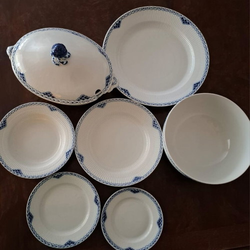 Χειροζωγραφιστό σερβίτσιο φαγητού Royal Copenhagen Princess 12 ατόμων σαν καινούργιο