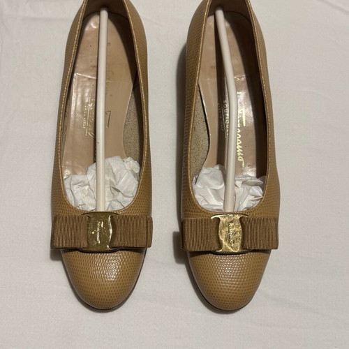 Salvatore Ferragamo Vara Bow pumps size 36.5 like new, beige calf leather