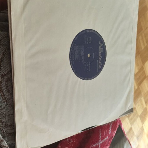 Paola Souvenir vinyl used