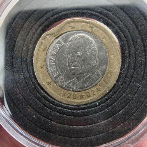 1 Euro coin used, rare collector's item 2002 with mint defects
