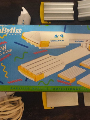 Babyliss 4x4 Crimper Multi-Styler like new with box and plates