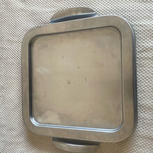 Cheese tray used with transparent lid and inox base