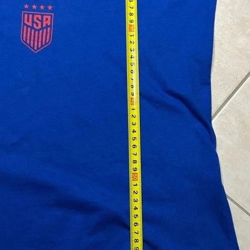 Nike women's medium blue long-sleeve USA Soccer shirt like new