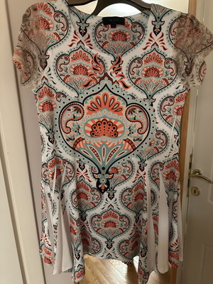 Short dress new, mini with lace sleeves and asymmetrical hem