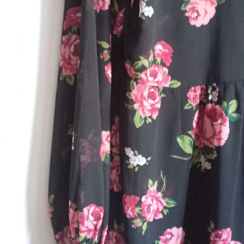 Stradivarius Floral Chiffon Dress like new, multicolor, size L