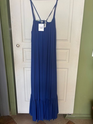 Royal blue dress new with tags, one size