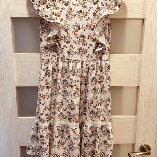 Girls' dress and pants set like new, colorful, sizes 140-158 cm