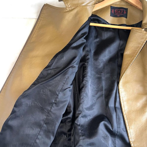 Leather jacket yellow like new, good quality Turkey