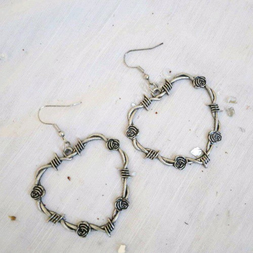 Metal heart earrings with roses new stainless steel